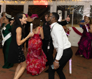 guests singing